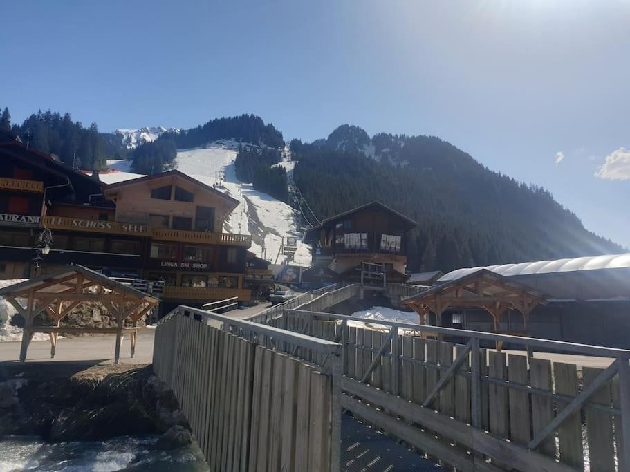 Appartement Pour 4 Personnes Au Pied Des Pistes Châtel Exterior foto