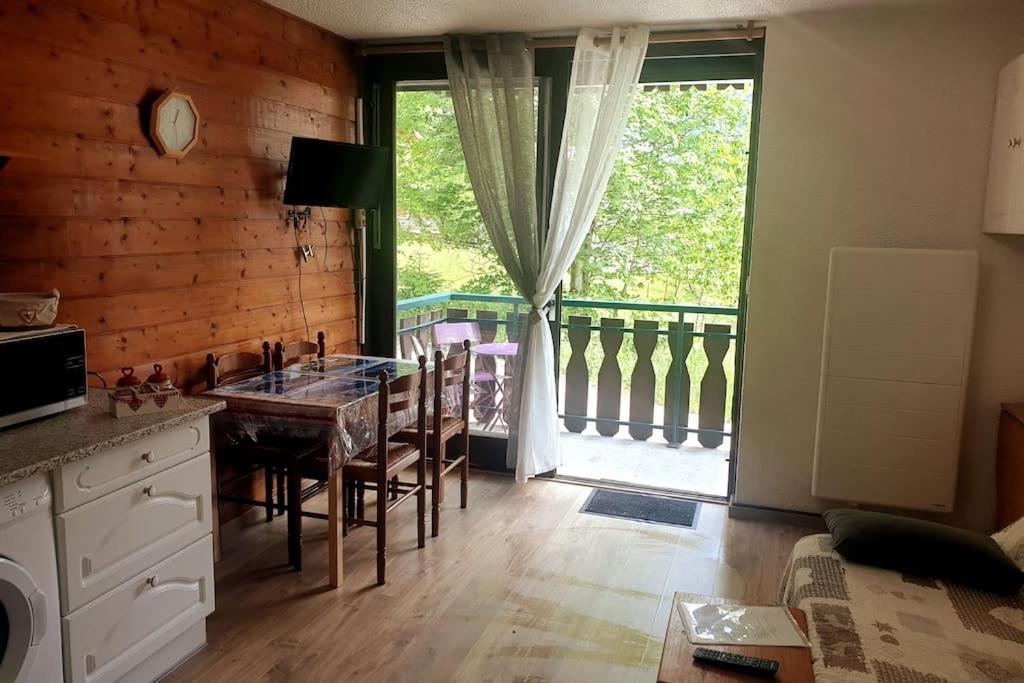 Appartement Pour 4 Personnes Au Pied Des Pistes Châtel Exterior foto